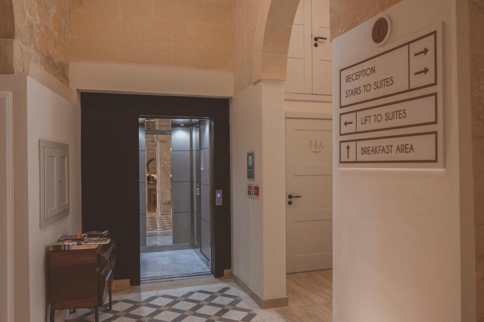 Maria Rosa Suites Victoria Eksteriør bilde